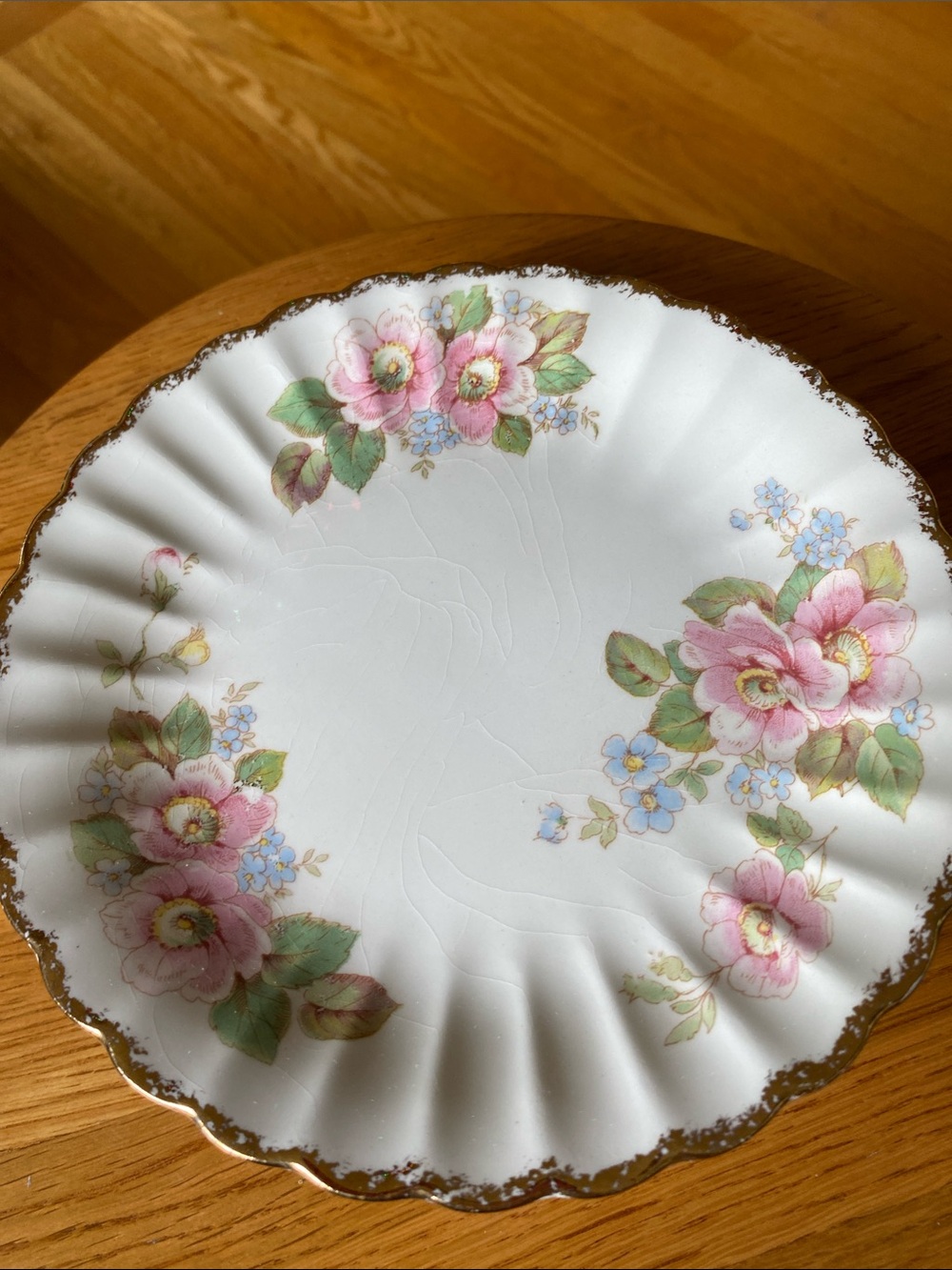 Vtg Limoge China Rose Scalloped 7 1/4” Dessert/Bread/Salad Plates set of 8 - Picture 7 of 13